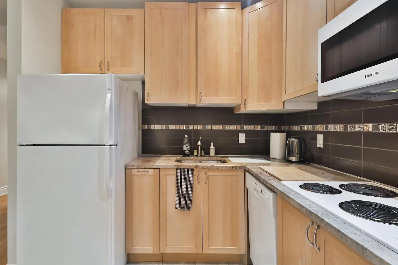 Stunning Full Apartments - On The Famous St Denis Street - Near Metro Montreal